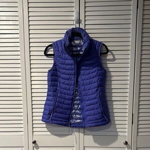 Columbia Women's Vibrant Blue Quilted Vest